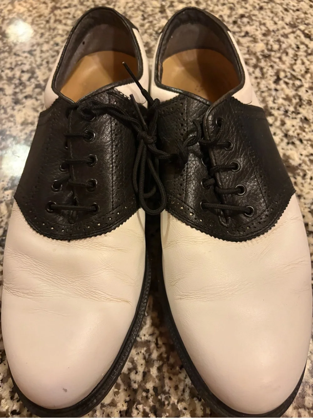 Rockport Black and White Saddle Oxfords — Two-Tone Leather Lace-Ups